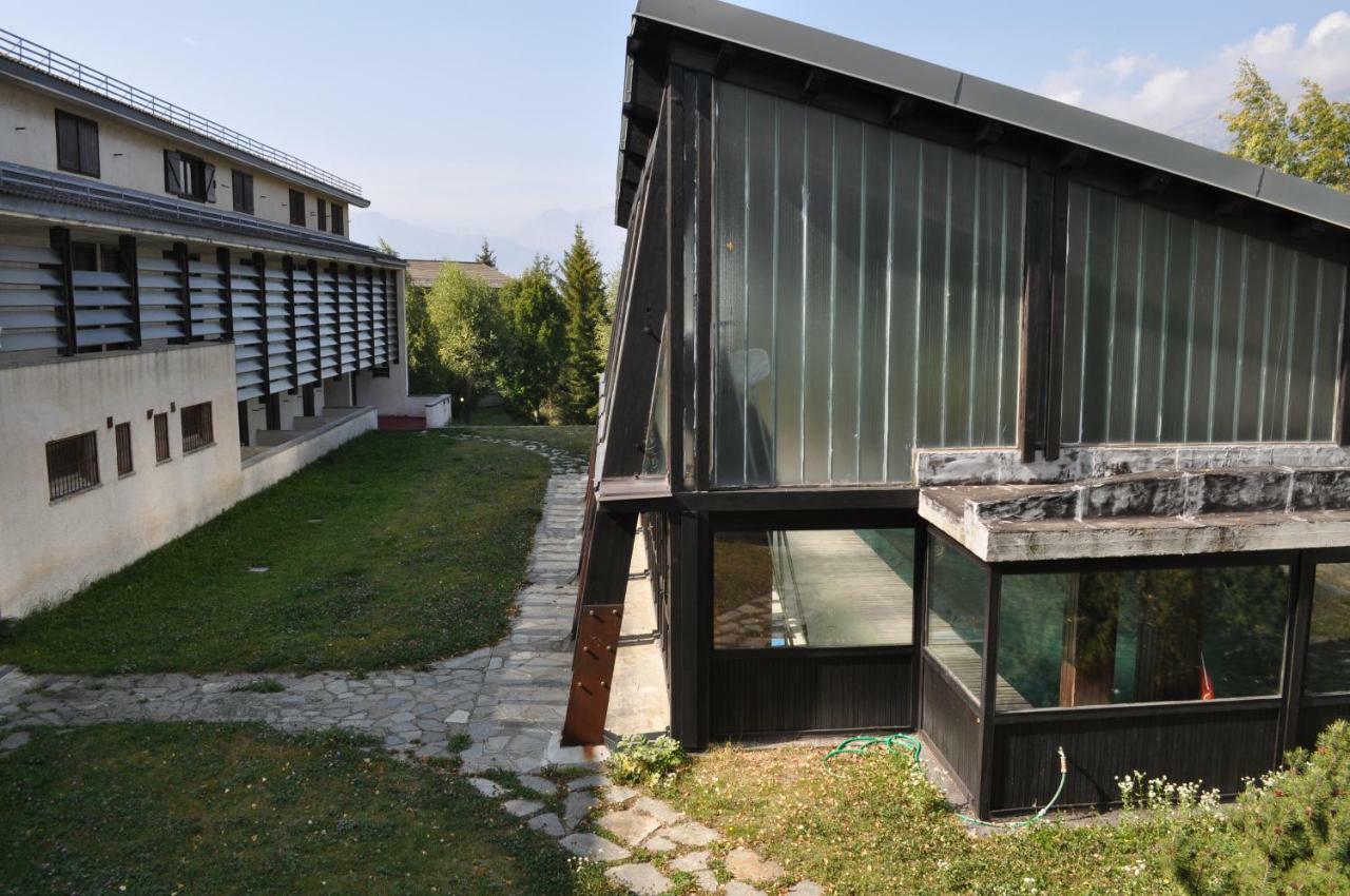 Rustico Nel Complesso Chapelle Apartment Oulx Exterior foto